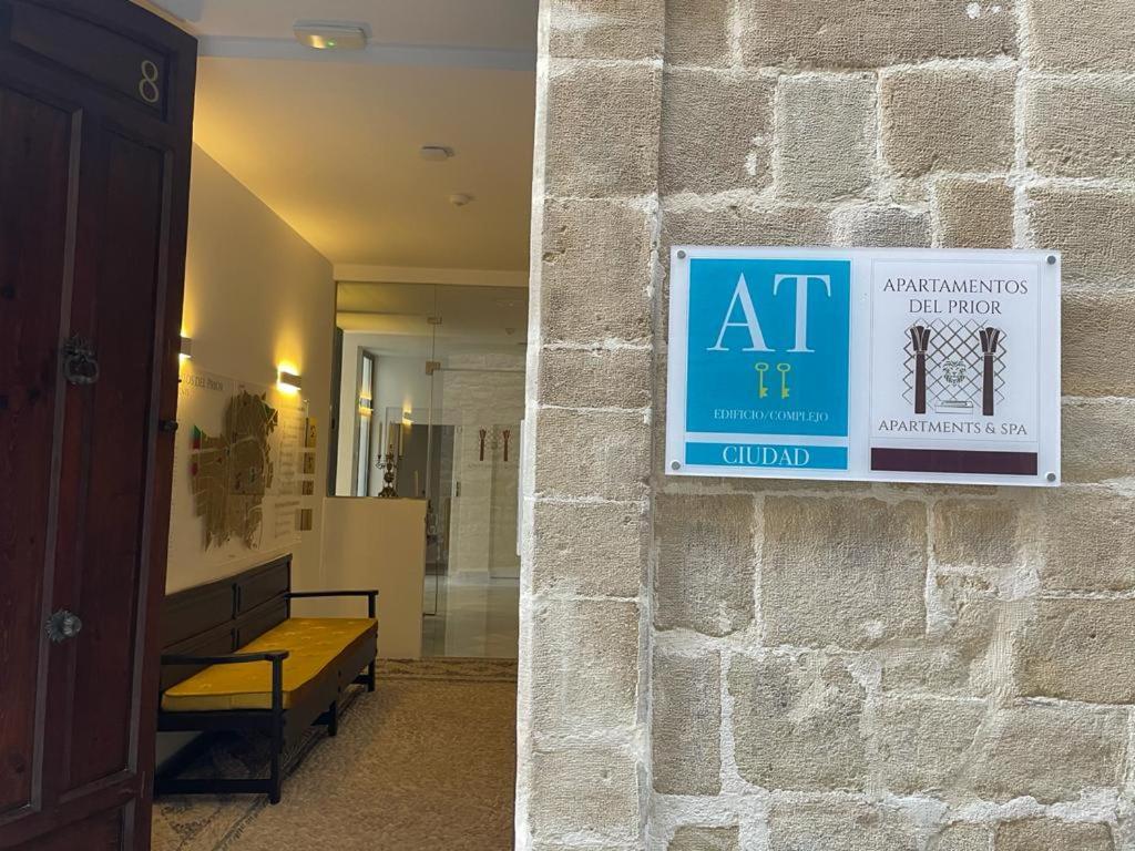 Apartamentos Sol Del Prior Úbeda Extérieur photo